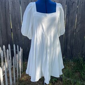She & Sky Elegant White Puff Sleeve Dress